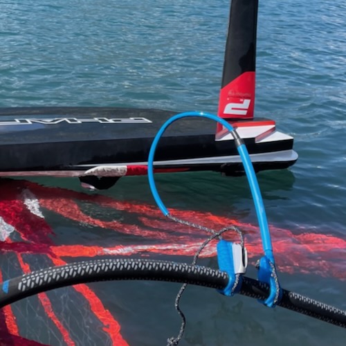 bouts LISA montés sur wishbone